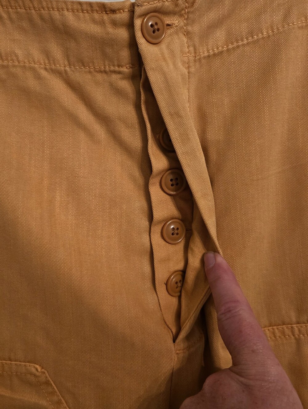 Universal Thread Cotton Wide Leg Cropped Cargo Pants Mustard Gold Sz 18 - Picture 3 of 8